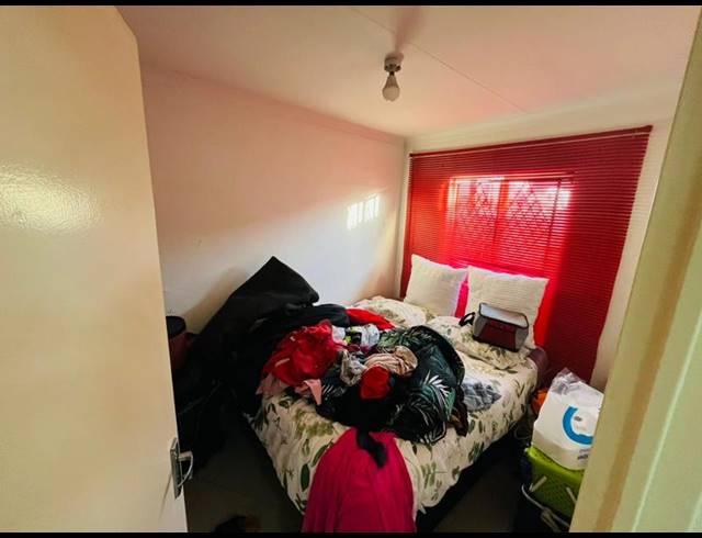 2 BEDROOM HOUSE FOR SALE IN WINDMILL PARK